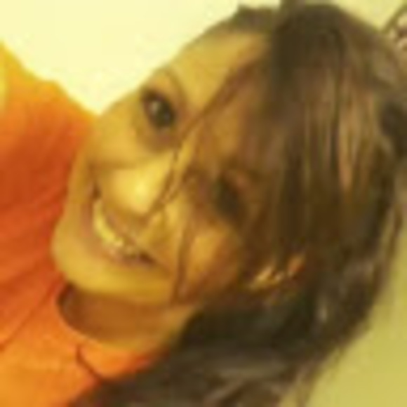 Meet your Posher, Michele - Picture 1 of 1